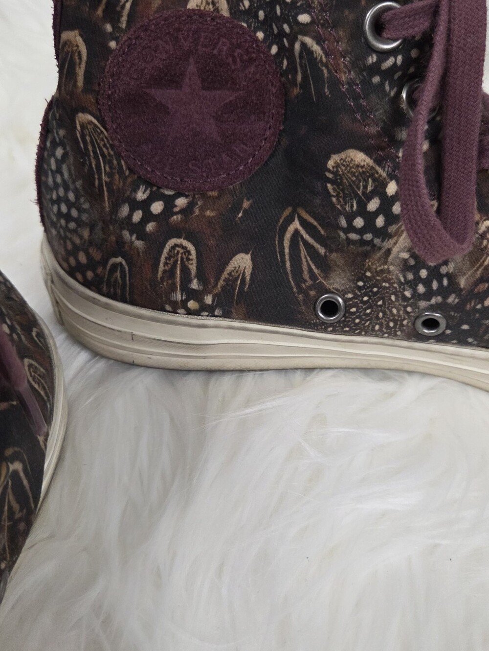 Converse High-Top Canvas Sneakers in Plum Feather Print 9 - Picture 7 of 13